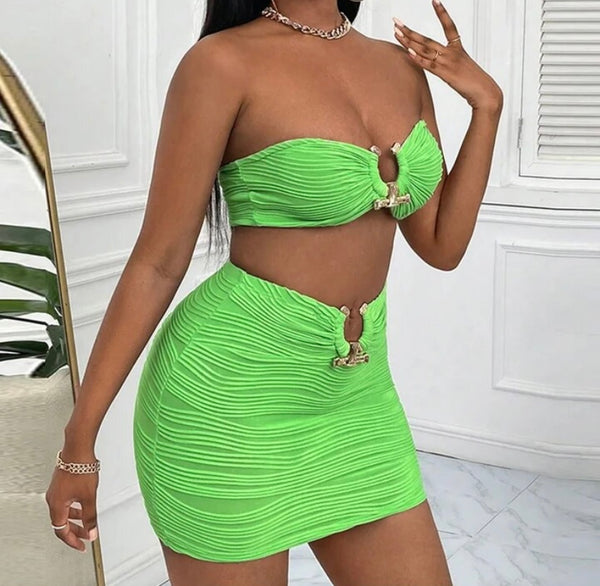 Women Sexy Metal Strapless Crop Two Piece Green Skirt Set