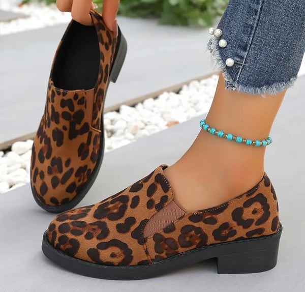 Women Fashion Leopard Print Slip On Loafers