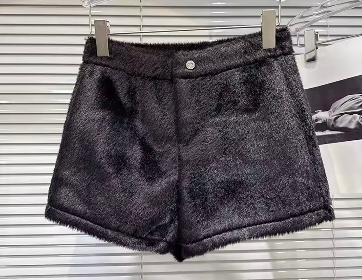 Women Fashion Mohair Shorts