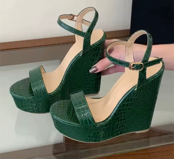 Women Fashion Green Open Toe Platform Wedge Sandals