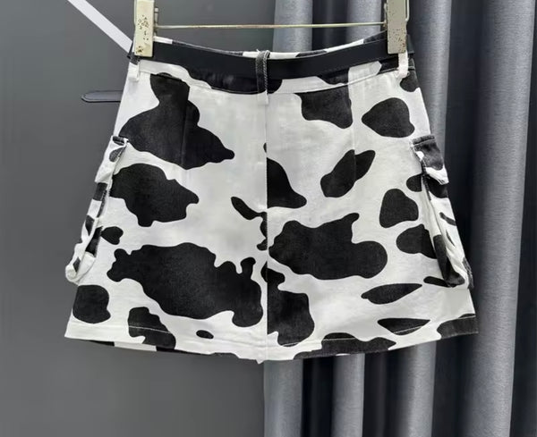 Women Fashion B&W Animal Print Denim Skirt