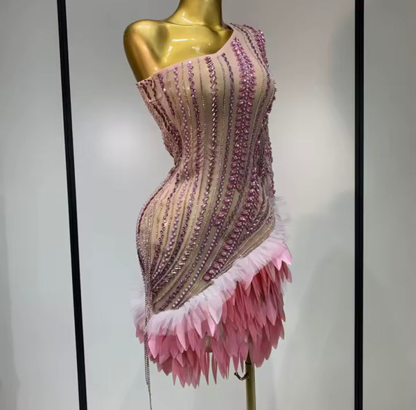 Women Sexy One Shoulder Full Sleeve Rhinestone Feather Dress
