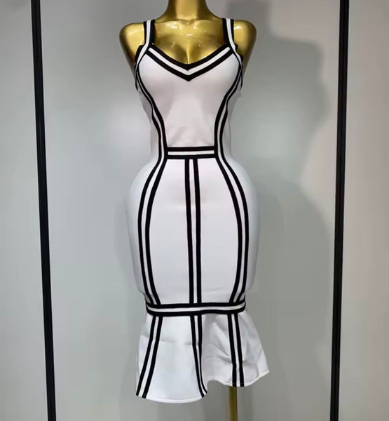 Women Sexy Sleeveless White Striped Ruffled Dress