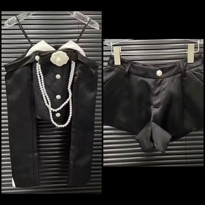 Women Fashion B&W Pearl Floral Button Up Two Piece Short Set
