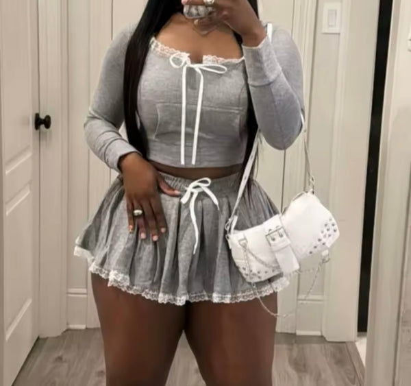 Women Sexy Gray Hooded Lace Patchwork Two Piece Pleated Skirt Set