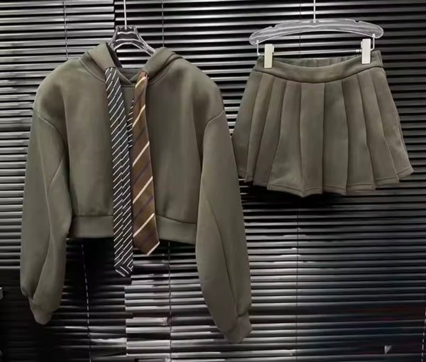 Women Striped Tie Hooded Sweater Two Piece Pleated Skirt Set