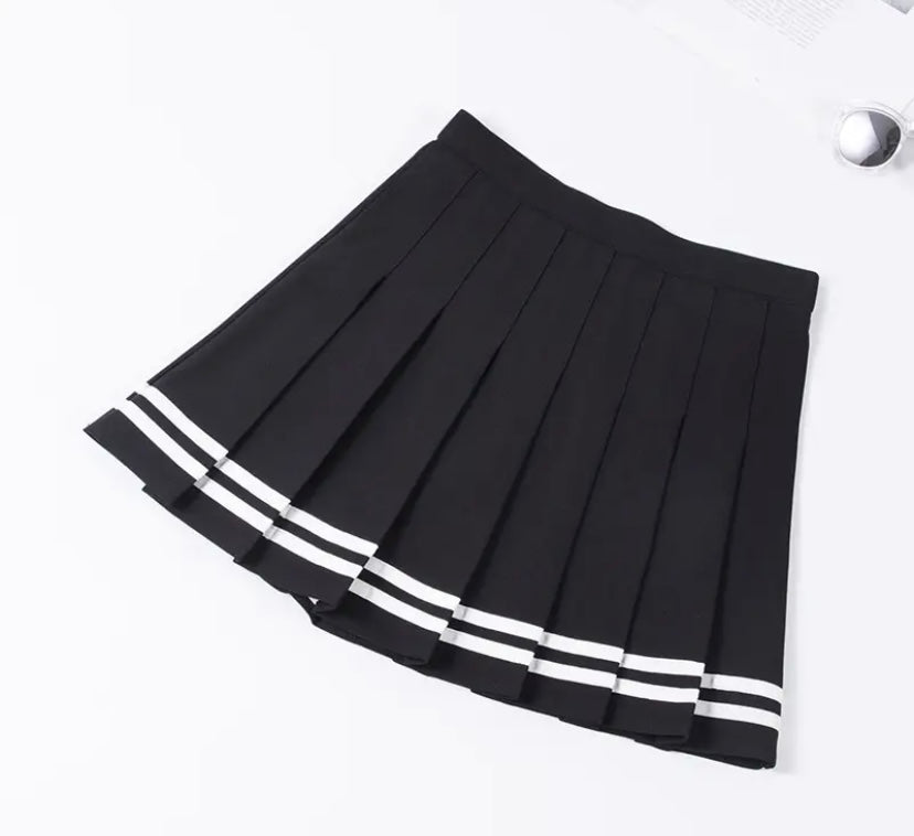 Women Fashion Striped Pleated Short Skirt