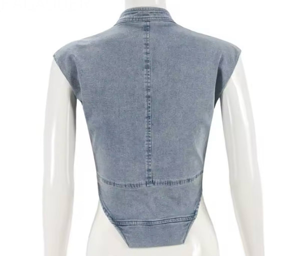 Women Zip Up Sleeveless Denim Top