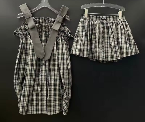 Women Strap Off The Shoulder Plaid Full Sleeve Two Piece Skirt Set