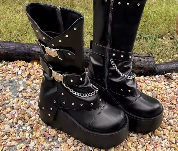 Women Heart Rivet Chain Zip Up Platform Ankle Boots