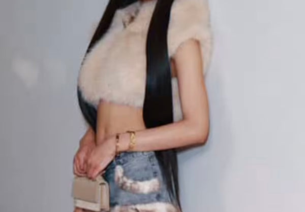Women Zip Up Hooded Sleeveless Fashion Faux Fur Crop Vest Jacket