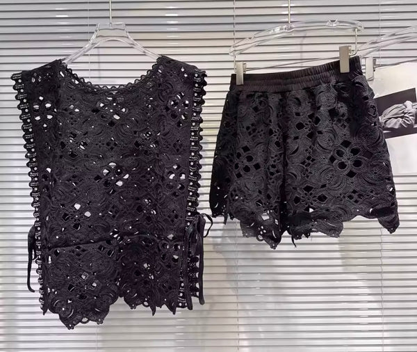 Women Color Lace Sleeveless Fashion Two Piece Short Set