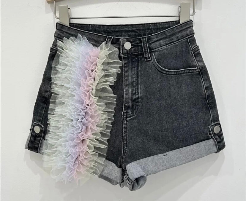 Women Fashion Colorful Ruffled Mesh Patchwork Denim Shorts