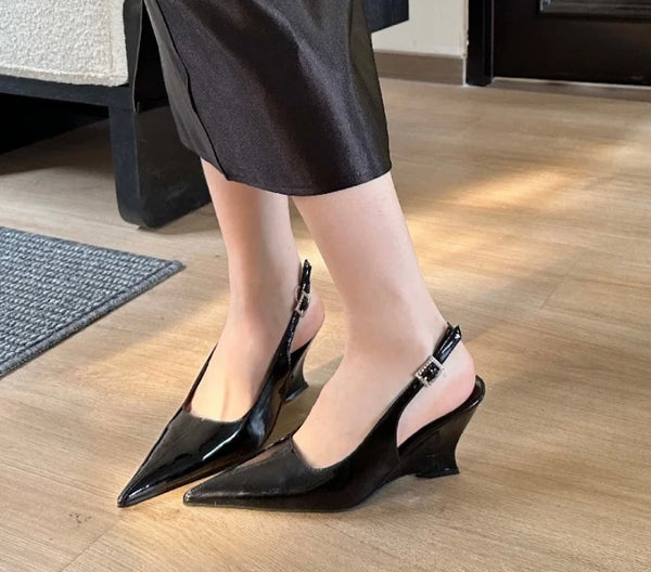 Women Fashion Pointed Toe Patent Leather Platform Shoes