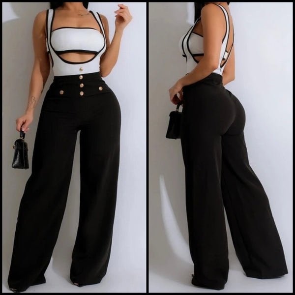 Women Sexy Fashion Sleeveless B&W Button Jumpsuit