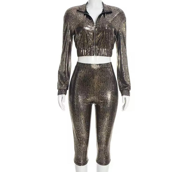 Women Fashion Zip Up Animal Print Two Piece Capri Pant Set