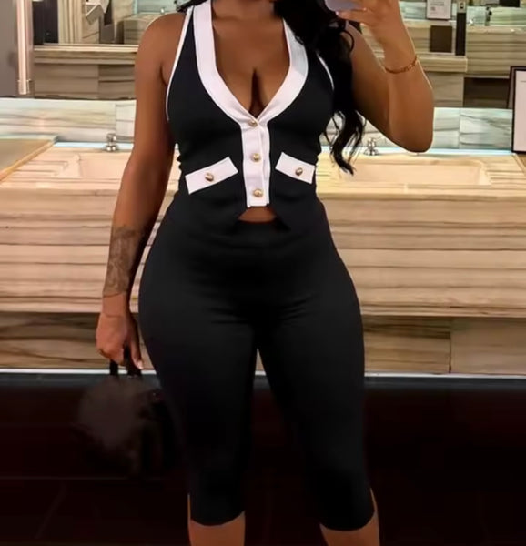Women Sleeveless Button Up B&W Vest Two Piece Capri Pant Set