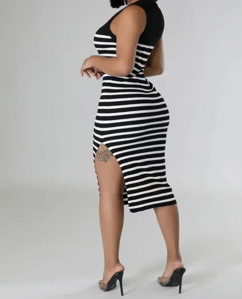 Women Sexy Sleeveless B&W Striped Side Split Dress
