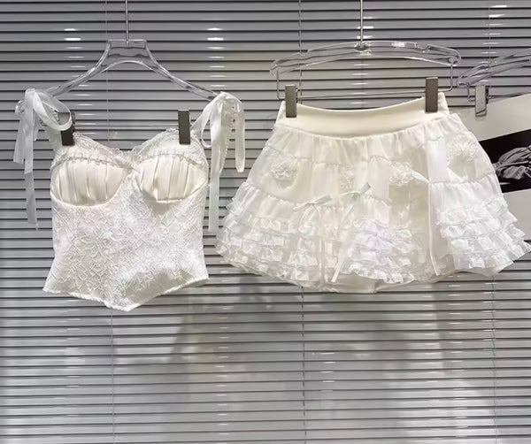 Women White Sleeveless Lace Two Piece Ruffled Skirt Set