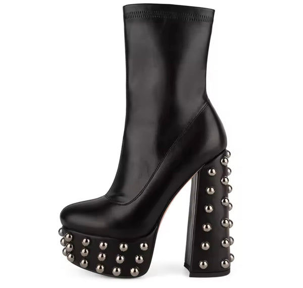 Women Fashion Rivet Platform Faux Leather Boots