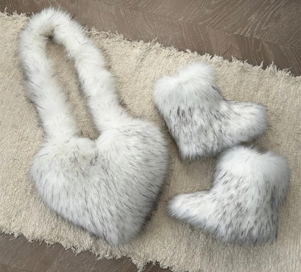 Women Fashion Faux Fur Ankle Boots Heart Handbag Set