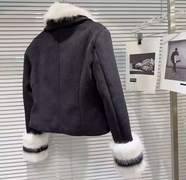 Women Fashion B&W Faux Fur Patchwork Jacket