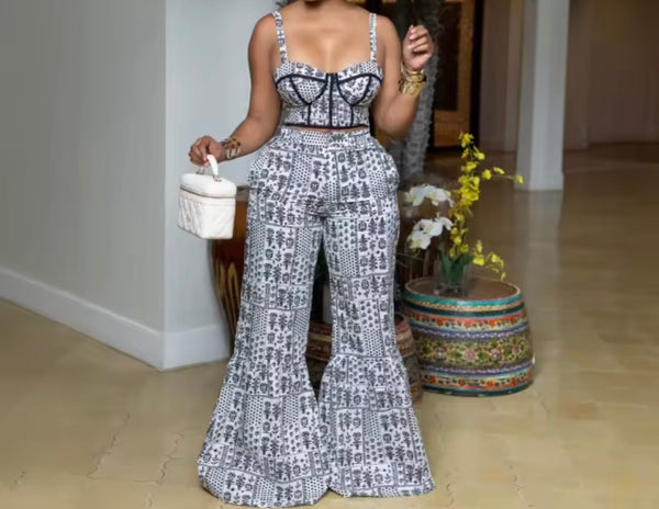 Women Sexy Sleeveless B&W Printed Two Piece Wide Leg Pant Set