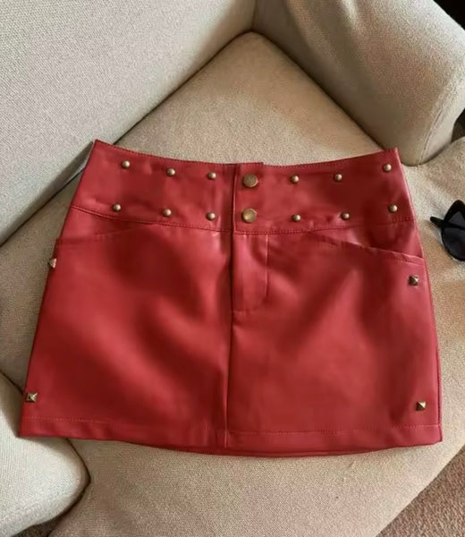 Women Fashion Faux Leather Rivet Skirt
