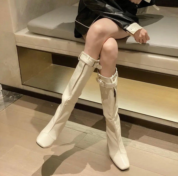Women Fashion Buckled Knee High Boots