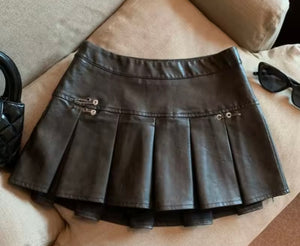 Women Sexy Fashion Faux Leather Pleated Skirt