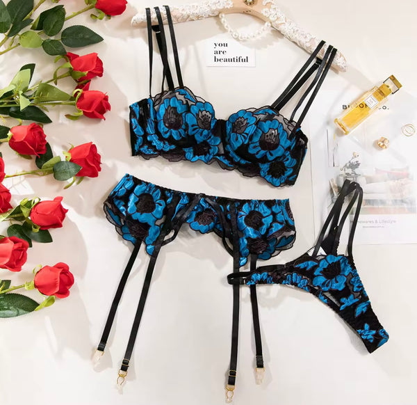 Women Sexy Color Patchwork Lace Mesh Lingerie Set