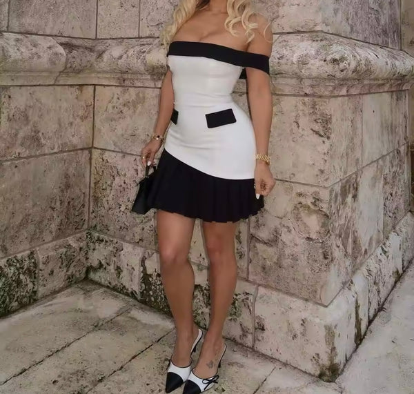Women Sexy Off The Shoulder B&W Pleated Pocket Dress