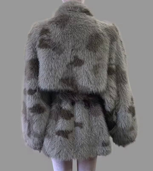 Women Fashion Gray Camouflage Faux Fur Jacket
