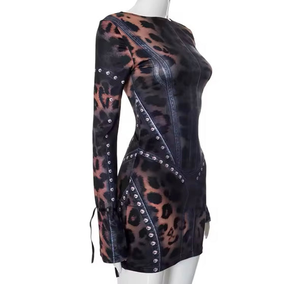 Women Sexy Leopard Rivet Full Sleeve Dress