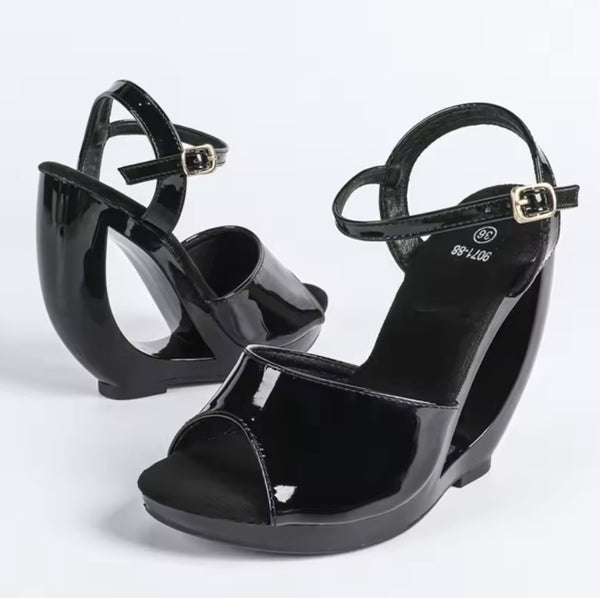 Women Fashion Patent Leather Platform Ankle Strap Sandals
