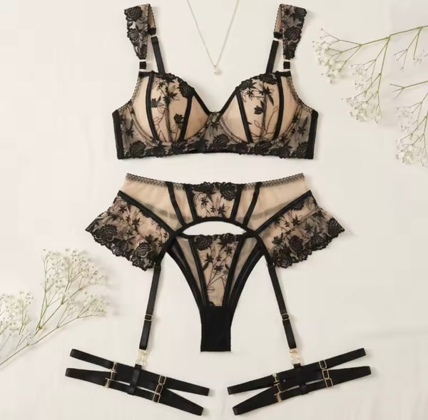 Women Sexy Black Floral Mesh Lingerie Set