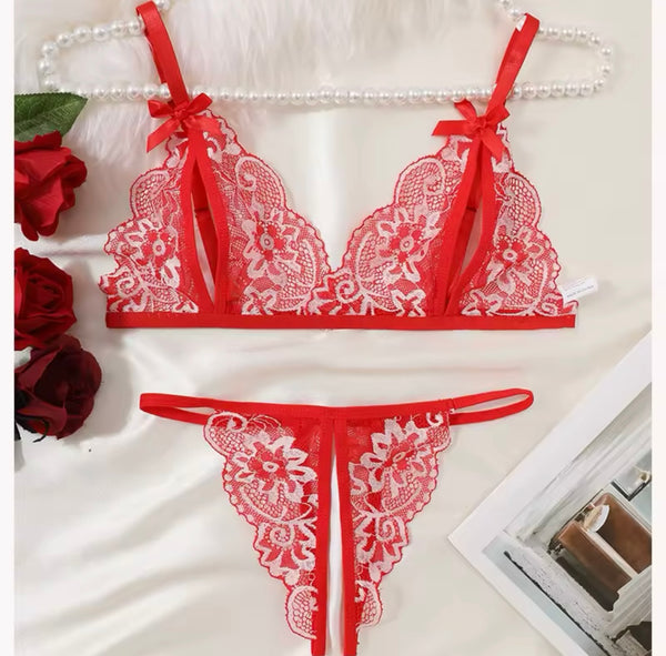 Women Sexy Color Lace G-String Lingerie