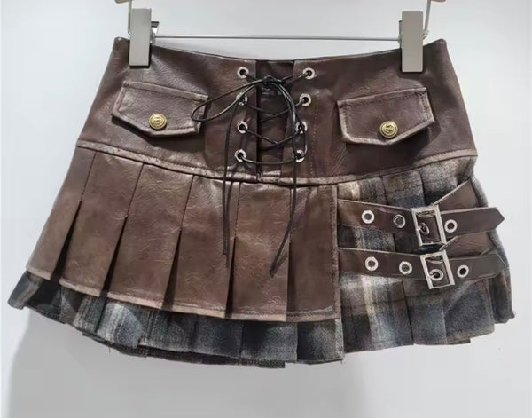 Women Fashion Faux Leather Buckled Plaid Pleated Skirt
