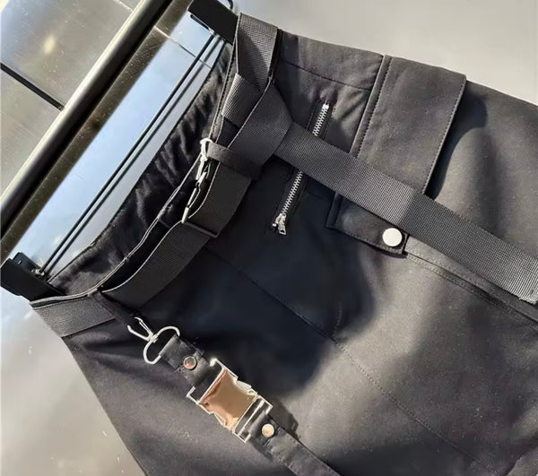 Women Black Pocket Zipper Fashion Buckled Skirt