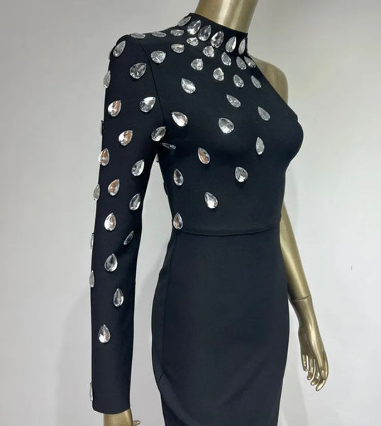 Women Sexy Black One Shoulder Full Sleeve Crystal Maxi Dress
