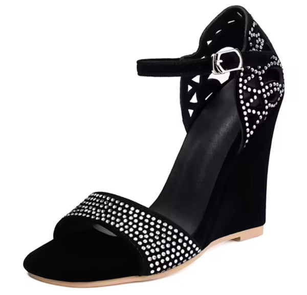 Women Fashion Bling Rivet Suede Platform Ankle Strap Sandals