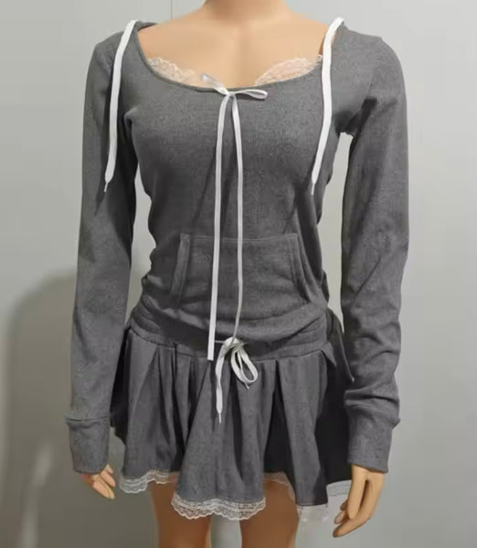 Women Sexy Gray Hooded Lace Patchwork Two Piece Pleated Skirt Set