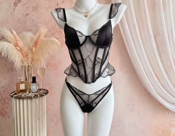 Women Sexy Black Printed Ruffled Mesh Lingerie Set