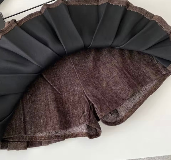 Women Sexy Fashion Button Up Pleated Skirt