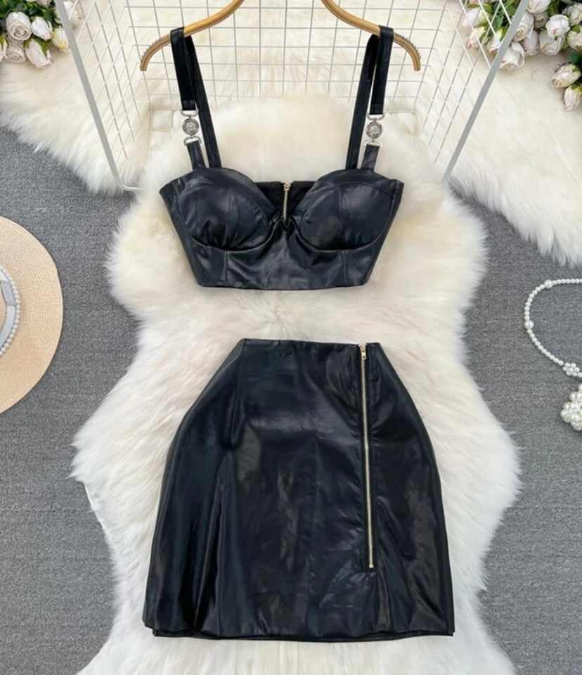 Women Sexy PU Sleeveless Zipper Two Piece Skirt Set