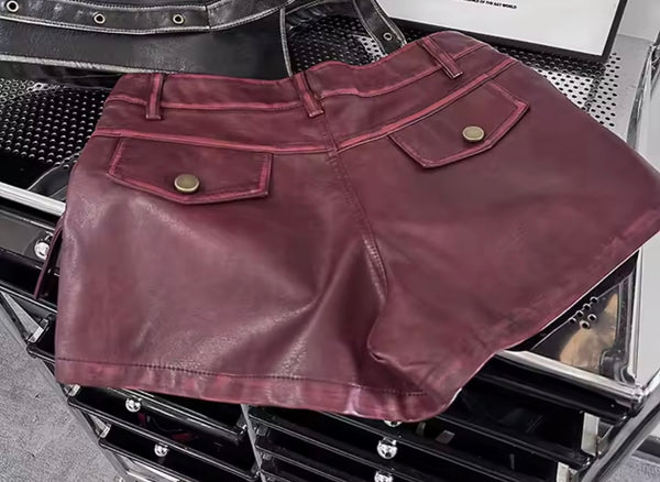 Women Fashion Buckled Faux Leather Wrap Short