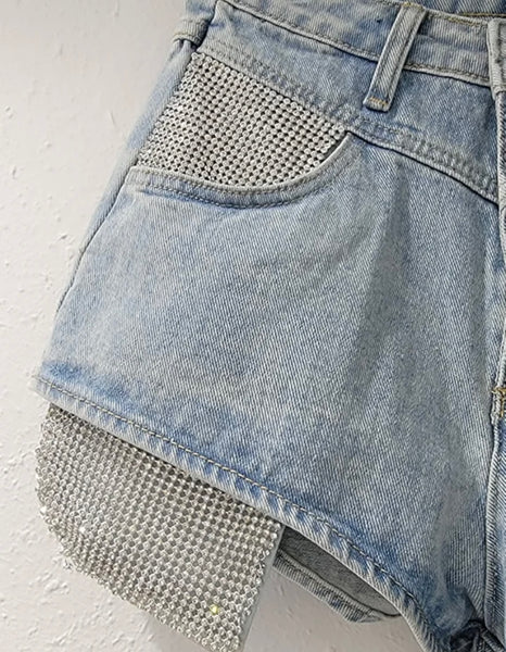 Women Fashion Bling Pocket Denim Shorts