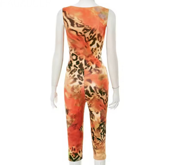 Women Sexy Sleeveless Orange Animal Print Two Piece Capri Pant Set