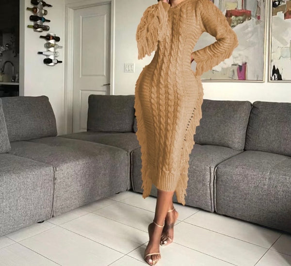 Women Full Sleeve Fringe Fashion Sweater Maxi Dress