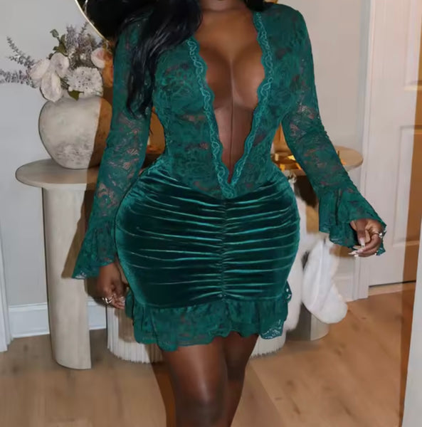 Women Sexy V-Neck Lace Full Sleeve Ruched Velour Dress